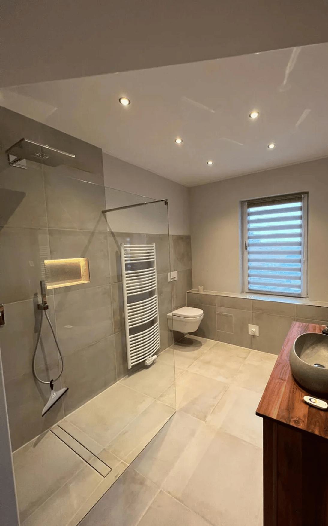 Image hover effect image